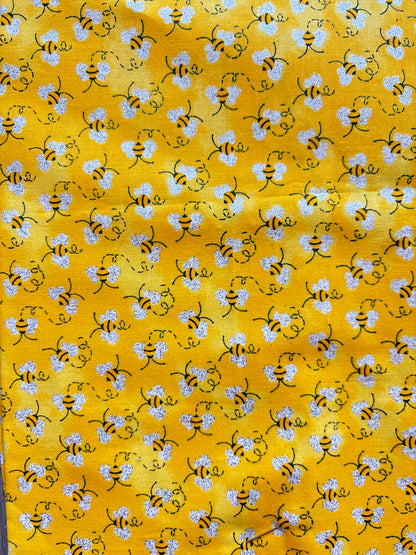 Bee Kind Bee Sweet Scrub Caps
